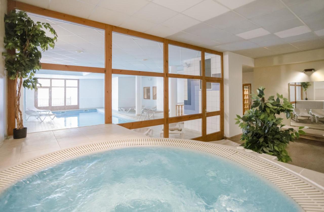 Hotel Club Mmv Le Val Cenis *** Lanslebourg-Mont-Cenis Dış mekan fotoğraf