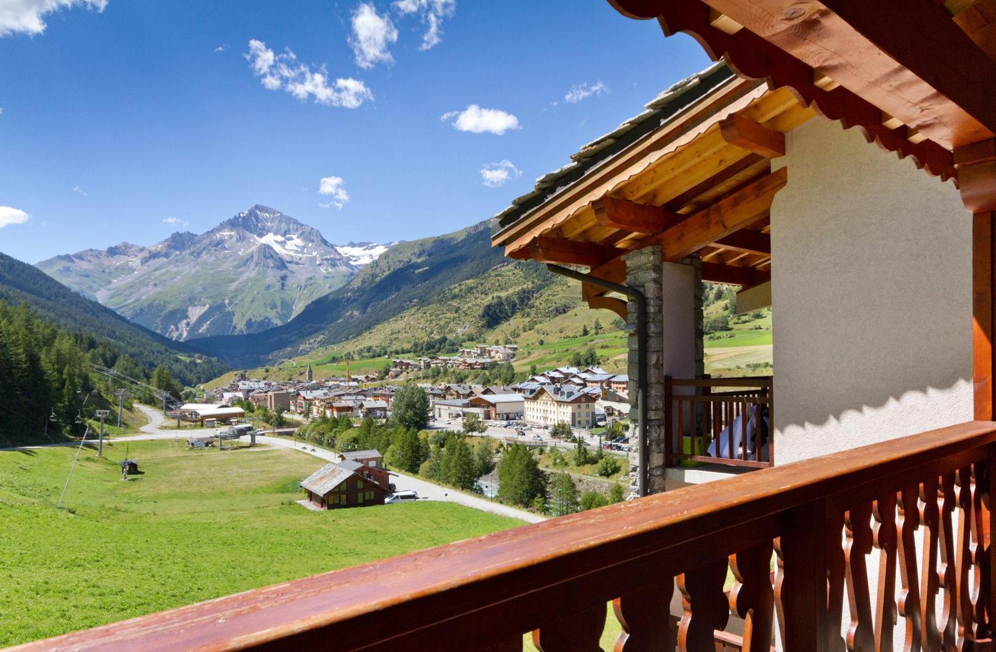 Hotel Club Mmv Le Val Cenis *** Lanslebourg-Mont-Cenis Dış mekan fotoğraf