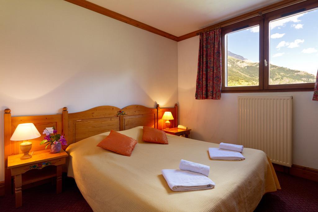 Hotel Club Mmv Le Val Cenis *** Lanslebourg-Mont-Cenis Dış mekan fotoğraf