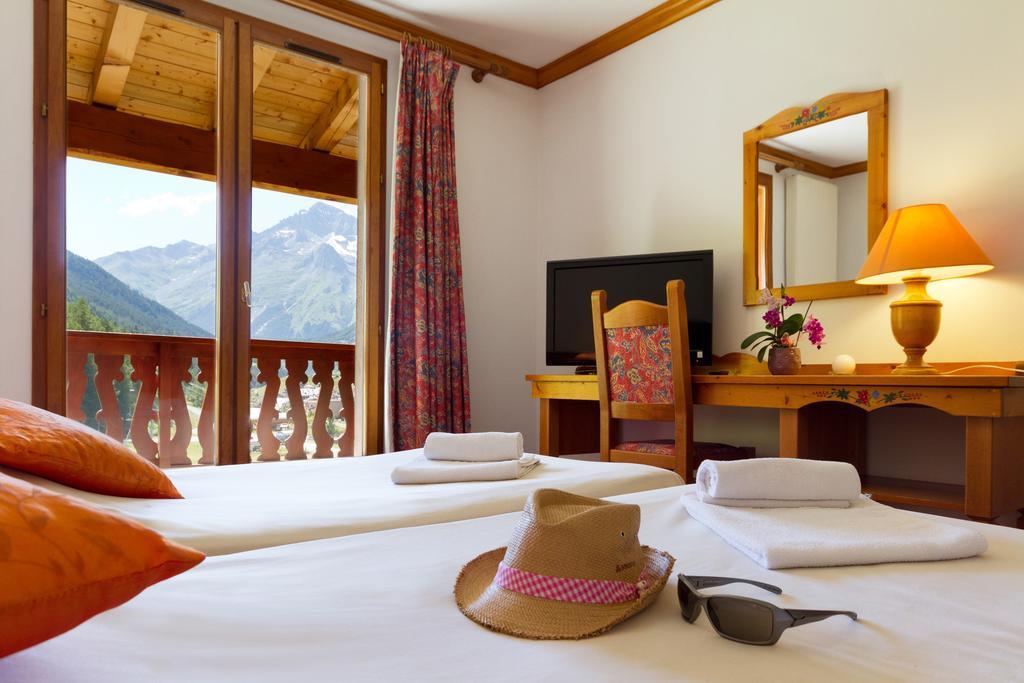 Hotel Club Mmv Le Val Cenis *** Lanslebourg-Mont-Cenis Dış mekan fotoğraf
