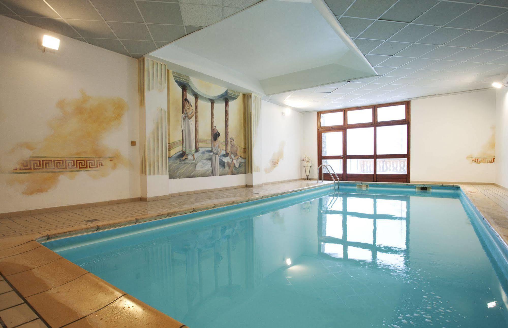 Hotel Club Mmv Le Val Cenis *** Lanslebourg-Mont-Cenis Dış mekan fotoğraf