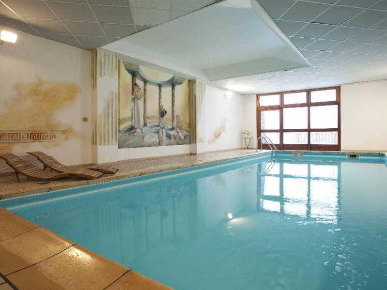 Hotel Club Mmv Le Val Cenis *** Lanslebourg-Mont-Cenis Dış mekan fotoğraf